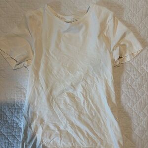 Skims White Basic T-Shirt NWT